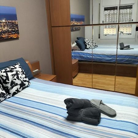 Habitacion En Piso Compartido Cerca Del Camp Nou Оспиталет де Лобрегат Екстериор снимка
