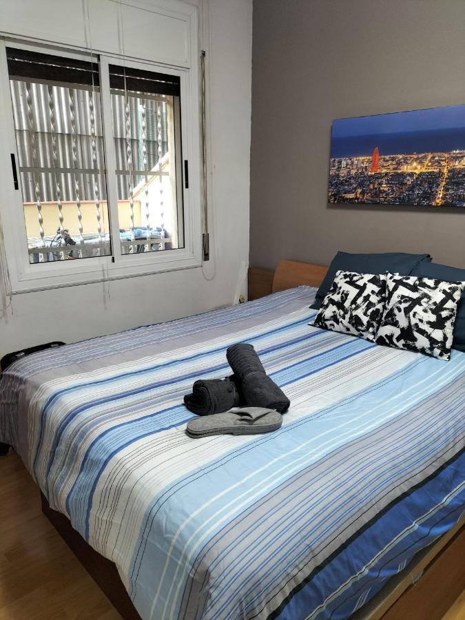 Habitacion En Piso Compartido Cerca Del Camp Nou Оспиталет де Лобрегат Екстериор снимка