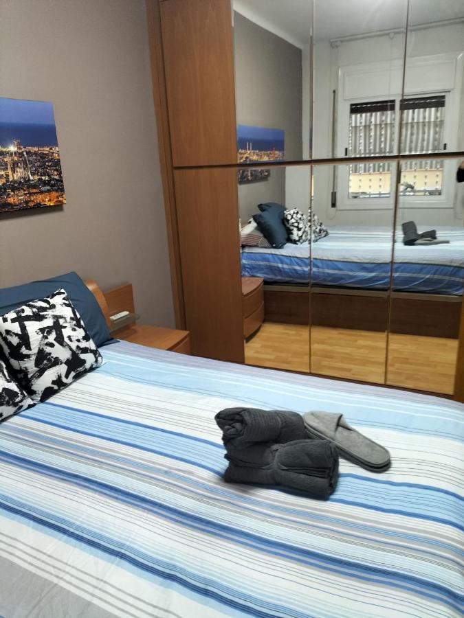 Habitacion En Piso Compartido Cerca Del Camp Nou Оспиталет де Лобрегат Екстериор снимка